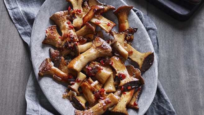 Image of Sauteed King Trumpet Mushrooms Served as a Side Dish